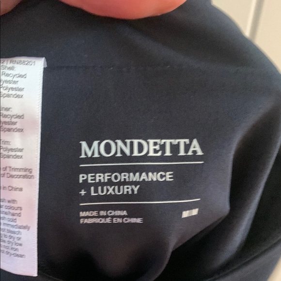 Black tennis/golf skort - Picture 2 of 3